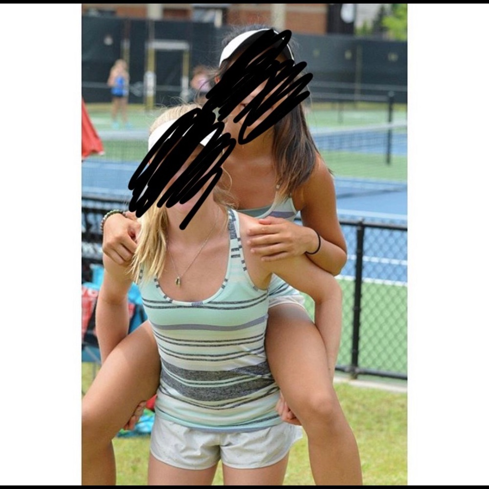 Lululemon Cool Racerback Size 2 - Picture 2 of 2